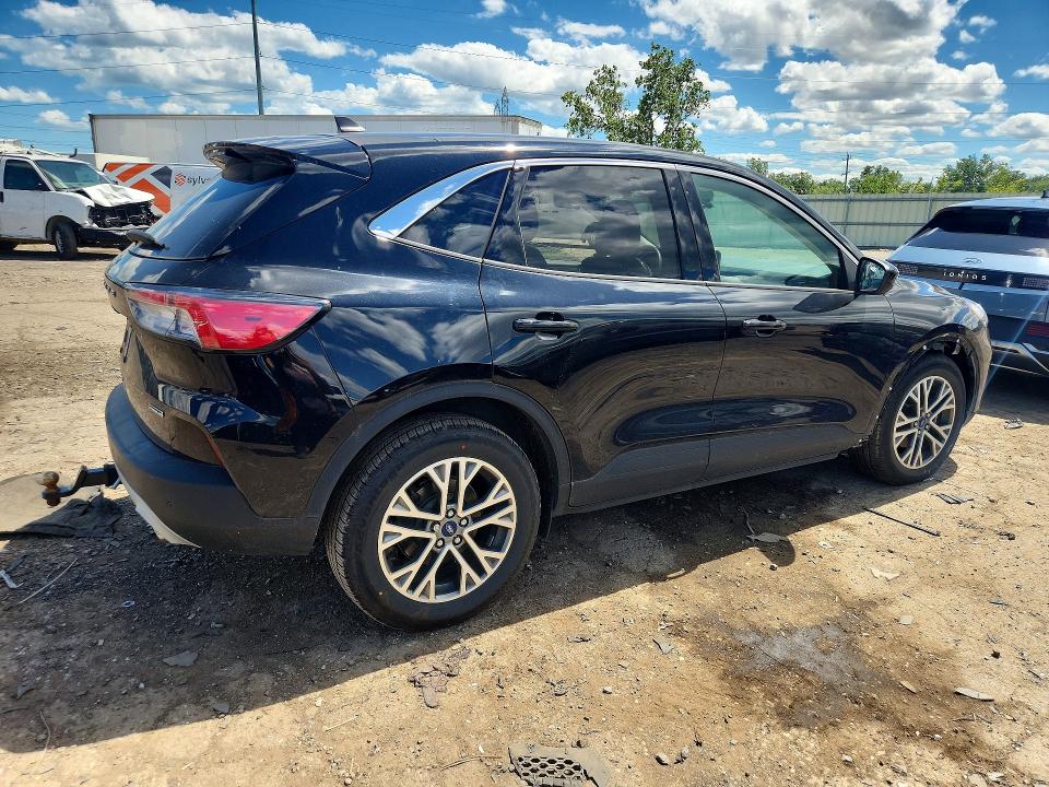 2022 Ford Escape მანქანა იყიდება აუქციონზე, vin: 1FMCU9CZ7NUA24064, აუქციონის ნომერი: 58201446