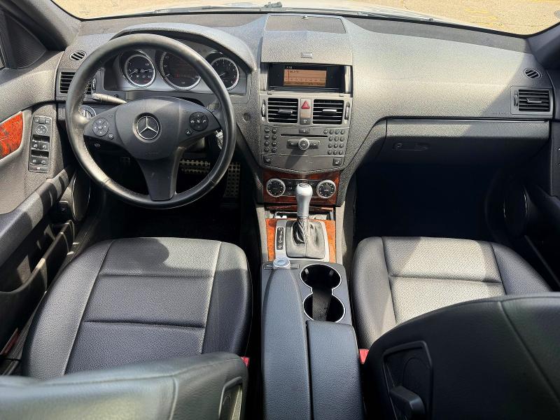 58832046 :رقم المزاد ، WDDGF8BB9AR111417 vin ، 2010 Mercedes-benz C مزاد بيع