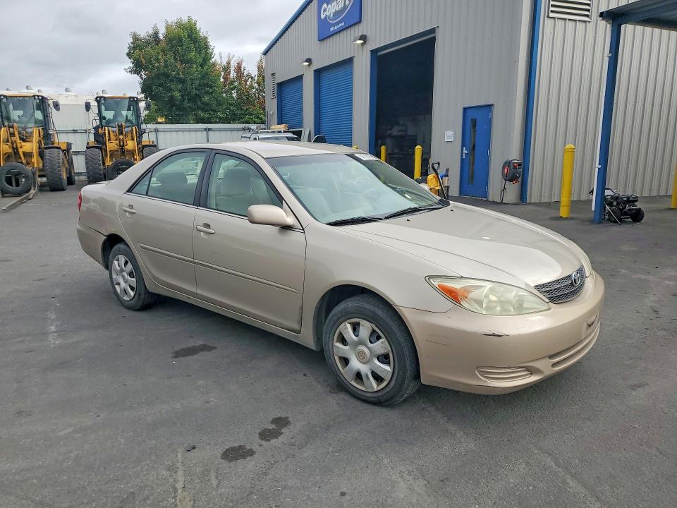 56743396 :رقم المزاد ، 4T1BE32K64U380773 vin ، 2004 Toyota Camry مزاد بيع