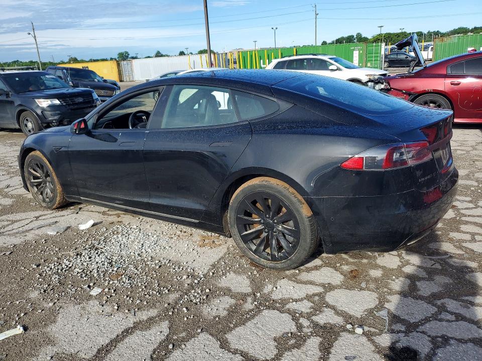 56759066 :رقم المزاد ، 5YJSA1E29HF207294 vin ، 2017 Tesla Model S مزاد بيع