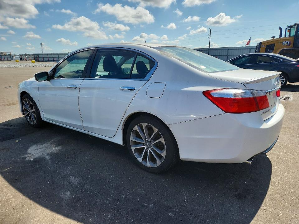 Продаж на аукціоні авто 2014 Honda Accord, vin: 1HGCR2F5XEA120649, номер лоту: 57024006