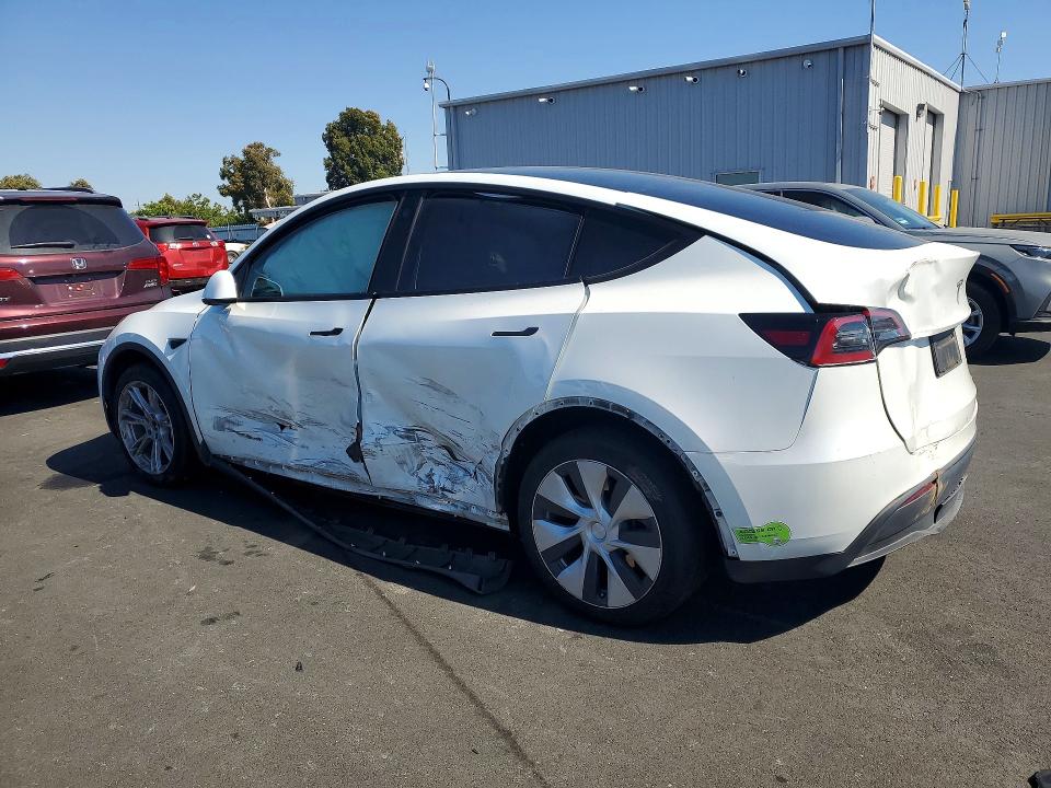 2023 Tesla Model Y მანქანა იყიდება აუქციონზე, vin: 7SAYGAEE2PF640637, აუქციონის ნომერი: 57730586