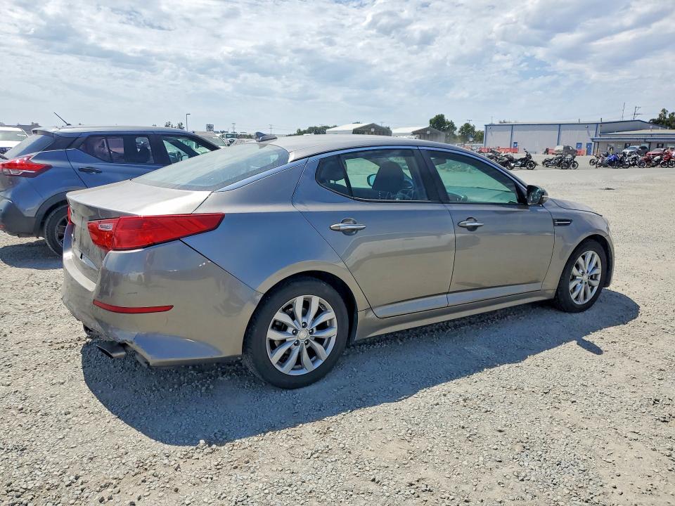 58081326 :رقم المزاد ، 5XXGM4A7XFG467083 vin ، 2015 Kia Optima مزاد بيع