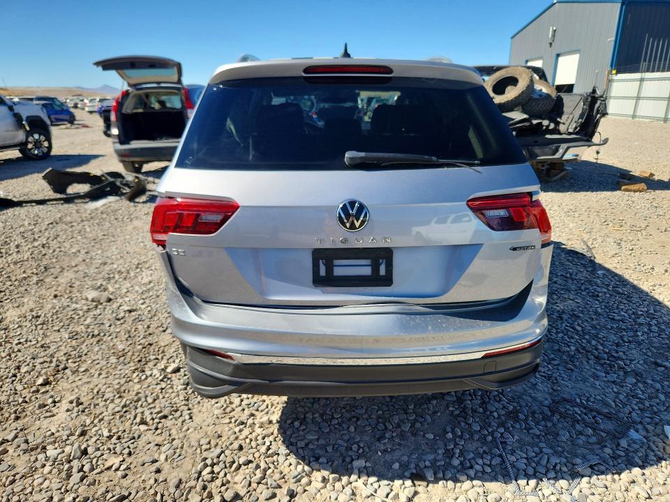 Продажа на аукционе авто 2022 Volkswagen Tiguan, vin: 3VV2B7AX6NM026177, номер лота: 56944926