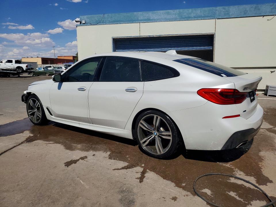 Продаж на аукціоні авто 2018 Bmw 640, vin: WBAJV6C5XJBJ99819, номер лоту: 58489116