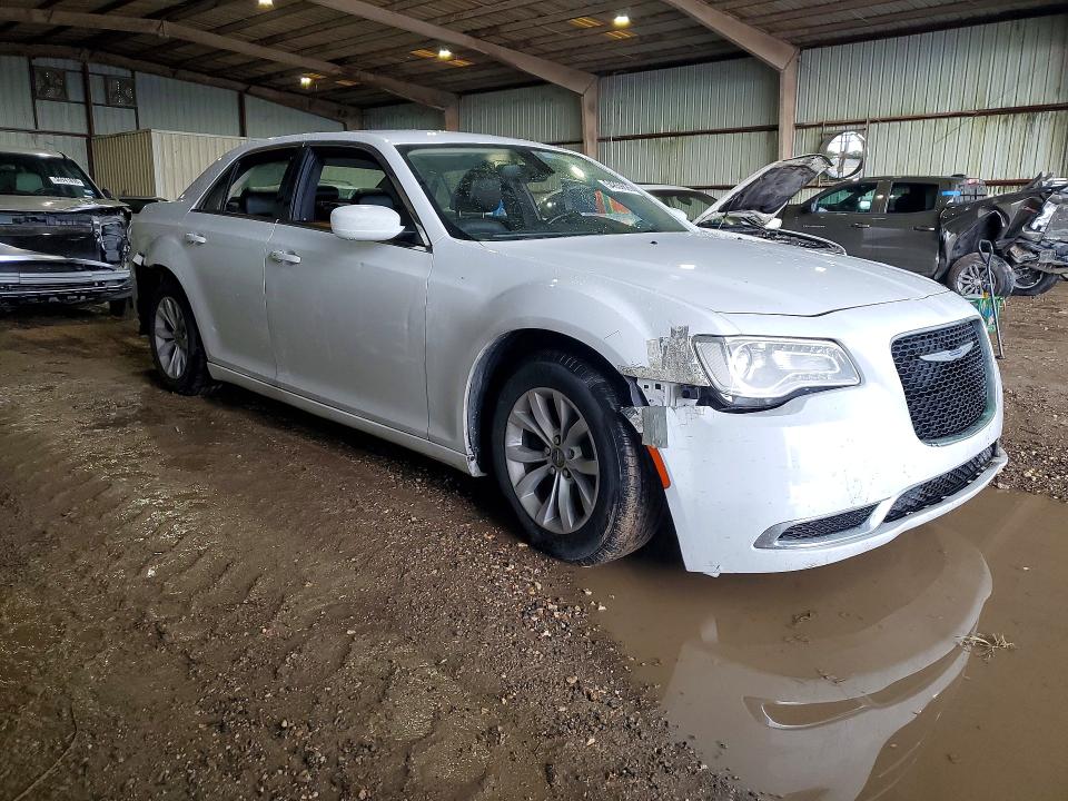 54859826 :رقم المزاد ، 2C3CCAAG3GH252714 vin ، 2016 Chrysler 300 مزاد بيع