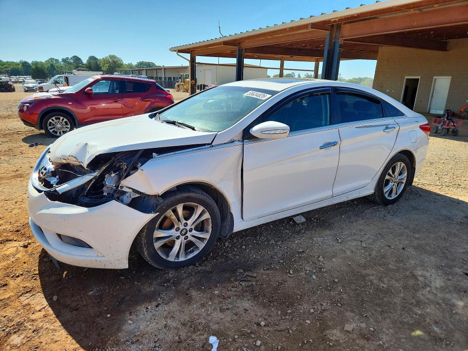 55634826 :رقم المزاد ، 5NPEC4AC2BH121731 vin ، 2011 Hyundai Sonata مزاد بيع