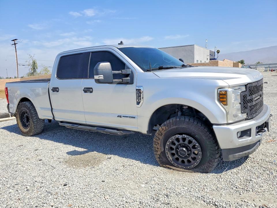 55719216 :رقم المزاد ، 1FT7W2BT4KEF57709 vin ، 2019 Ford F250 مزاد بيع