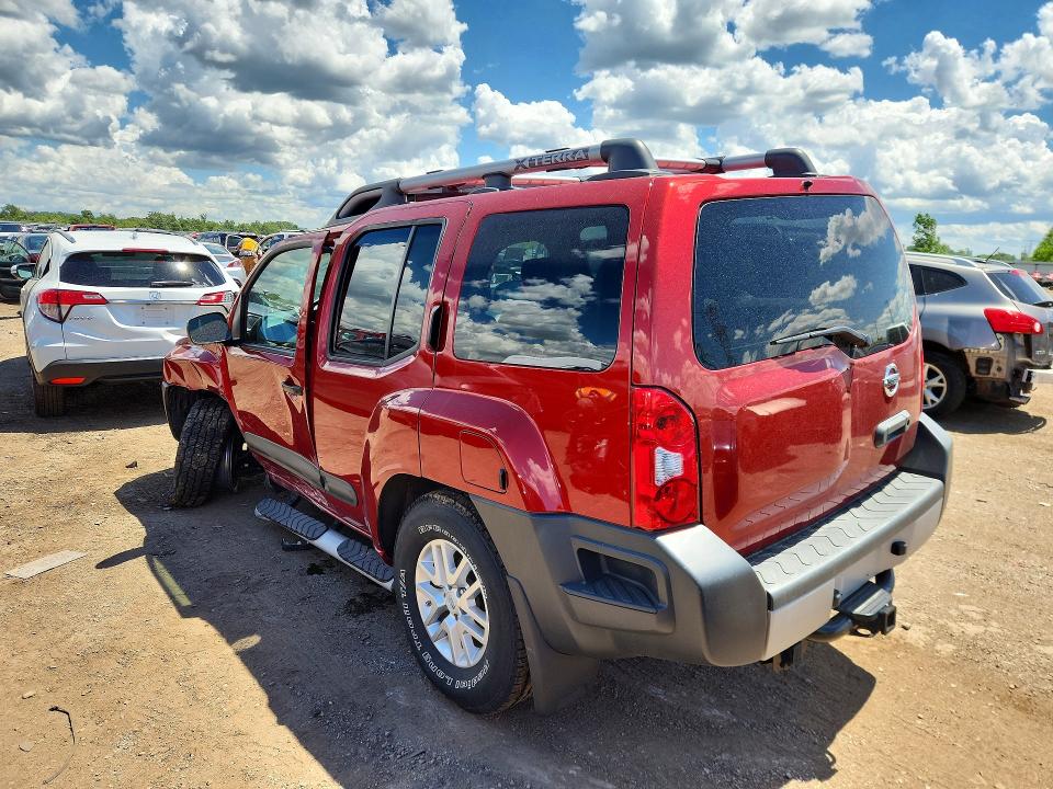 57216136 :رقم المزاد ، 5N1AN0NW8FN662533 vin ، 2015 Nissan Xterra مزاد بيع
