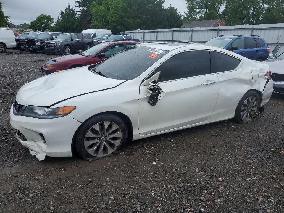 Продажа на аукционе авто 2015 Honda Accord, vin: 1HGCT1B85FA004353, номер лота: 58648446
