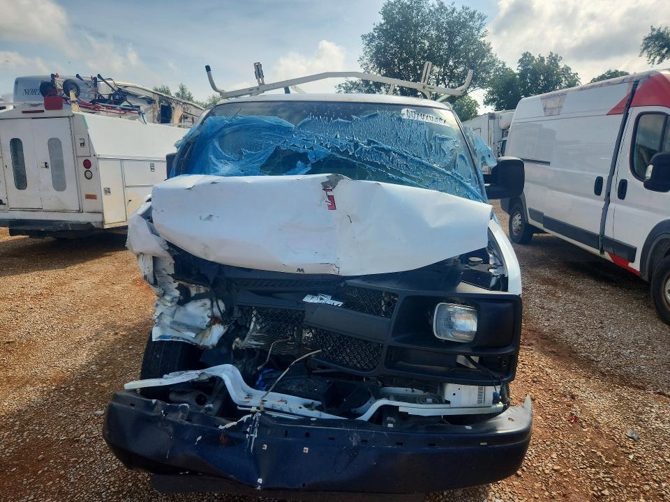 Auction sale of the 2015 Chevrolet Express G2500, vin: 1GCWGFCF4F1235531, lot number: 60707035