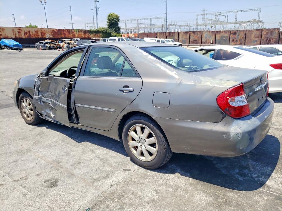 2004 Toyota Camry მანქანა იყიდება აუქციონზე, vin: 4T1BE32K74U852866, აუქციონის ნომერი: 55578296