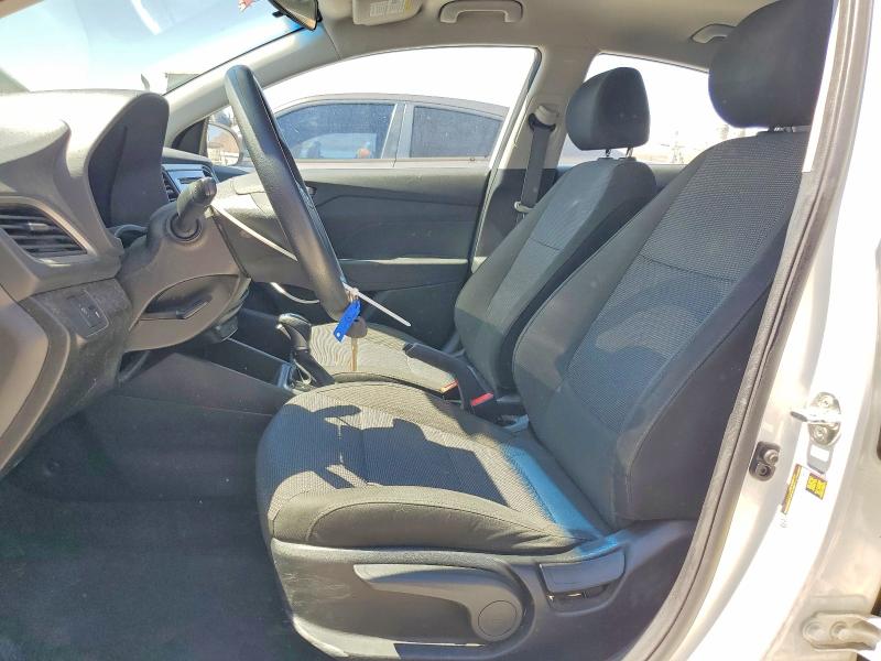 57577986 :رقم المزاد ، 3KPC24A3XJE012219 vin ، 2018 Hyundai Accent مزاد بيع