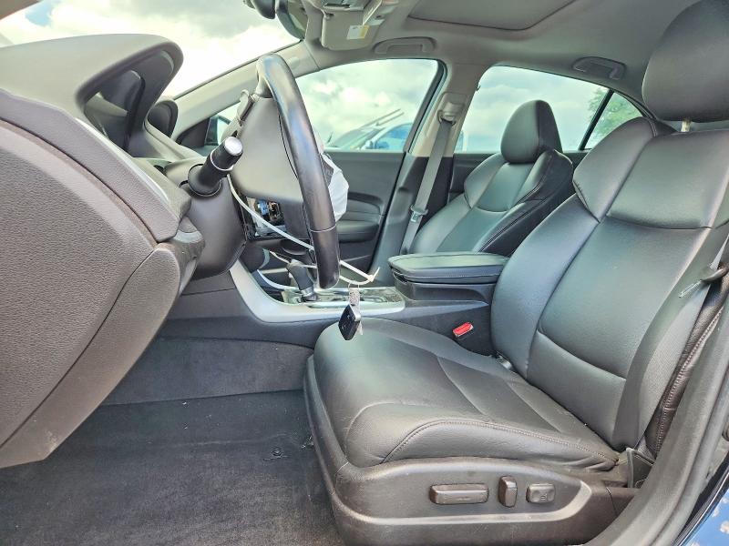 57065066 :رقم المزاد ، 19UUB1F33JA009551 vin ، 2018 Acura Tlx مزاد بيع