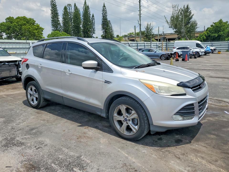 Продажа на аукционе авто 2014 Ford Escape, vin: 1FMCU0GXXEUD31099, номер лота: 58687946
