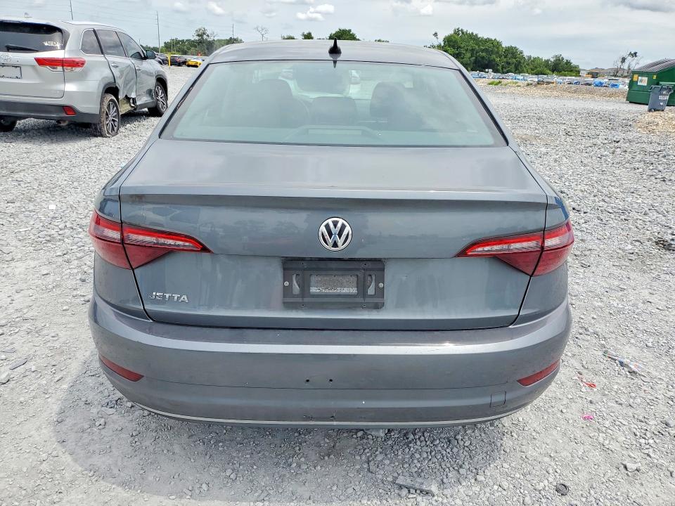 62937236 :رقم المزاد ، 3VWC57BU3MM001117 vin ، 2021 Volkswagen Jetta مزاد بيع
