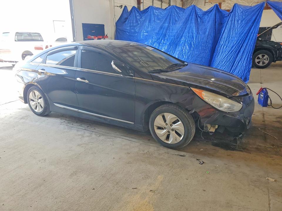 2015 Hyundai Sonata Hybrid მანქანა იყიდება აუქციონზე, vin: KMHEC4A49FA122201, აუქციონის ნომერი: 58829436