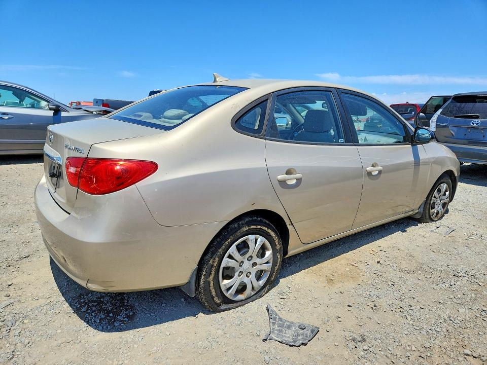 57412896 :رقم المزاد ، KMHDU4ADXAU048299 vin ، 2010 Hyundai Elantra مزاد بيع