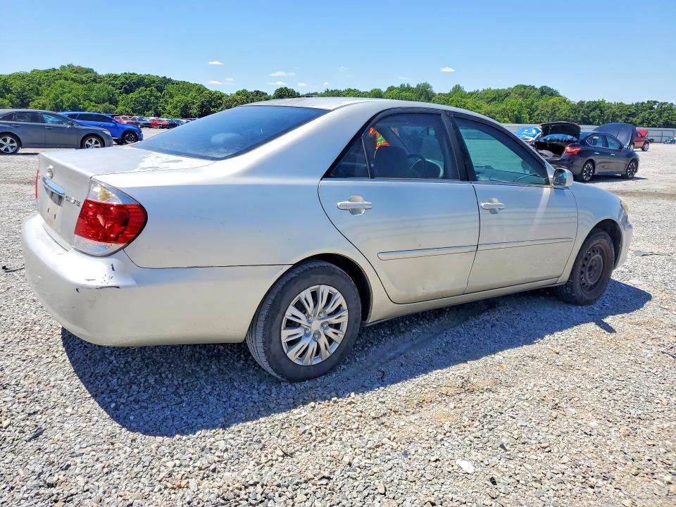2005 Toyota Camry მანქანა იყიდება აუქციონზე, vin: 4T1BE30K55U529811, აუქციონის ნომერი: 55803796