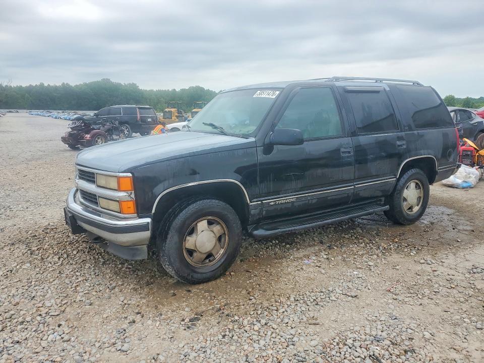 58511476 :رقم المزاد ، 1GNEC13R5WJ358119 vin ، 1998 Chevrolet Tahoe مزاد بيع