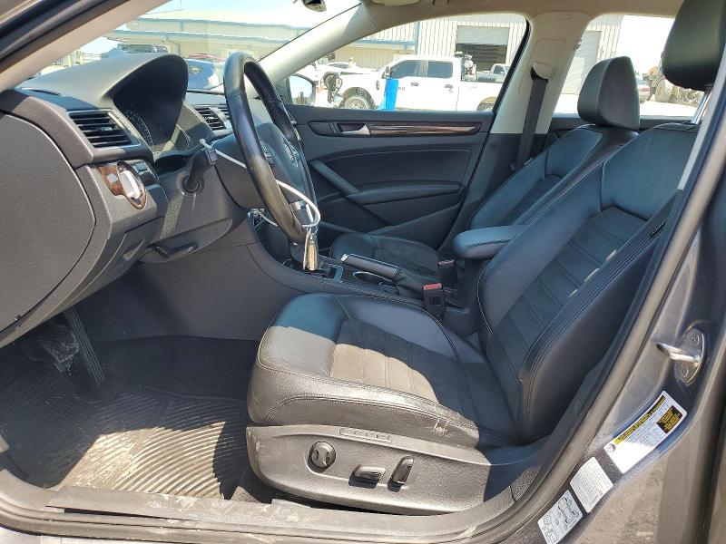 2015 Volkswagen Passat მანქანა იყიდება აუქციონზე, vin: 1VWCT7A36FC100176, აუქციონის ნომერი: 55187396