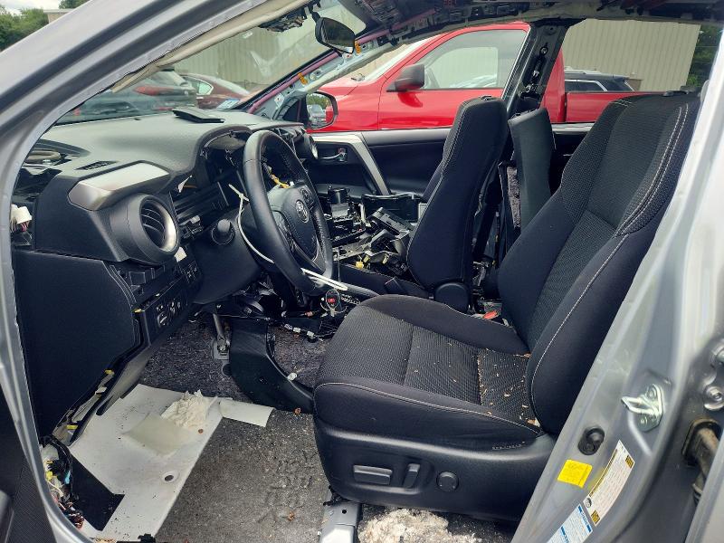 57467046 :رقم المزاد ، JTMRFREV0JD235295 vin ، 2018 Toyota Rav4 مزاد بيع