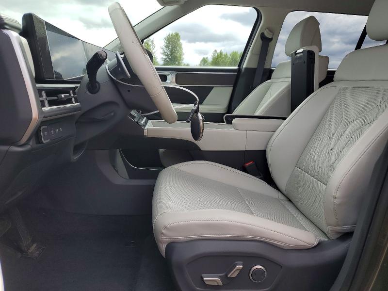 56270006 :رقم المزاد ، 5NMP2DG18SH050632 vin ، 2025 Hyundai Santa Fe مزاد بيع