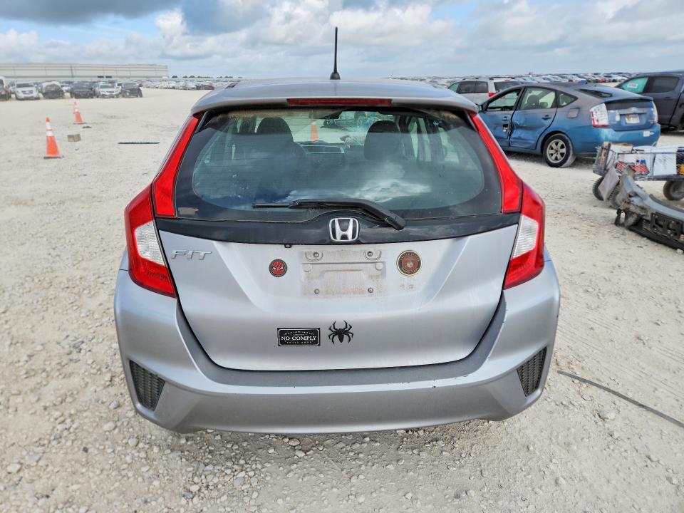 Продаж на аукціоні авто 2017 Honda Fit, vin: 3HGGK5H54HM703620, номер лоту: 57259866