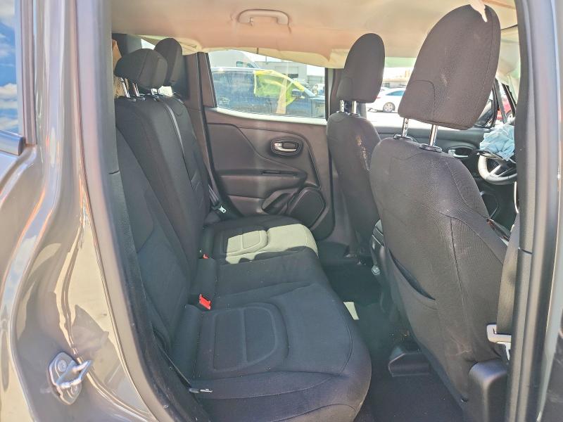 57703356 :رقم المزاد ، ZACNJDB18NPN78992 vin ، 2022 Jeep Renegade مزاد بيع