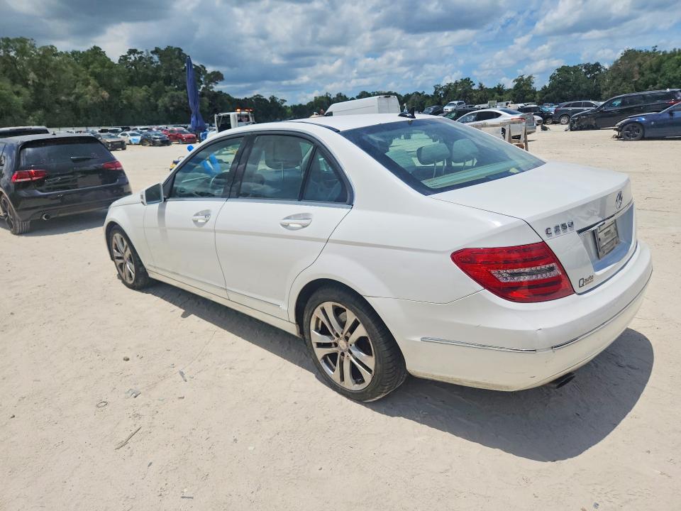 Продаж на аукціоні авто 2013 Mercedes-benz C, vin: WDDGF4HBXDR283587, номер лоту: 57701746