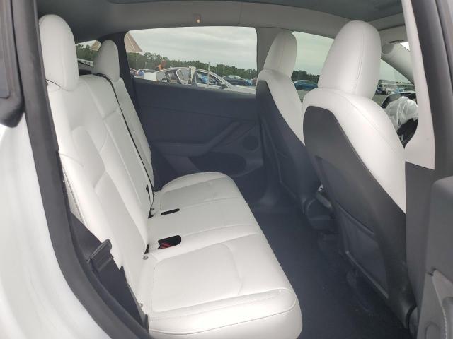55854156 :رقم المزاد ، 7SAYGDED8RF123807 vin ، 2024 Tesla Model Y مزاد بيع