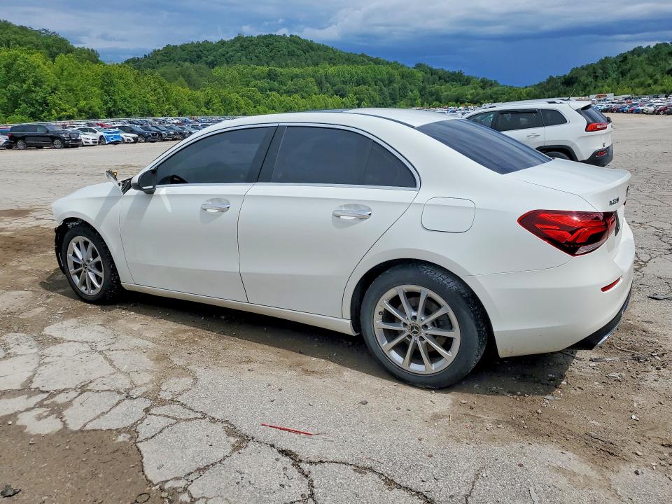 58066906 :رقم المزاد ، WDD3G4EB5KW001161 vin ، 2019 Mercedes-benz A مزاد بيع