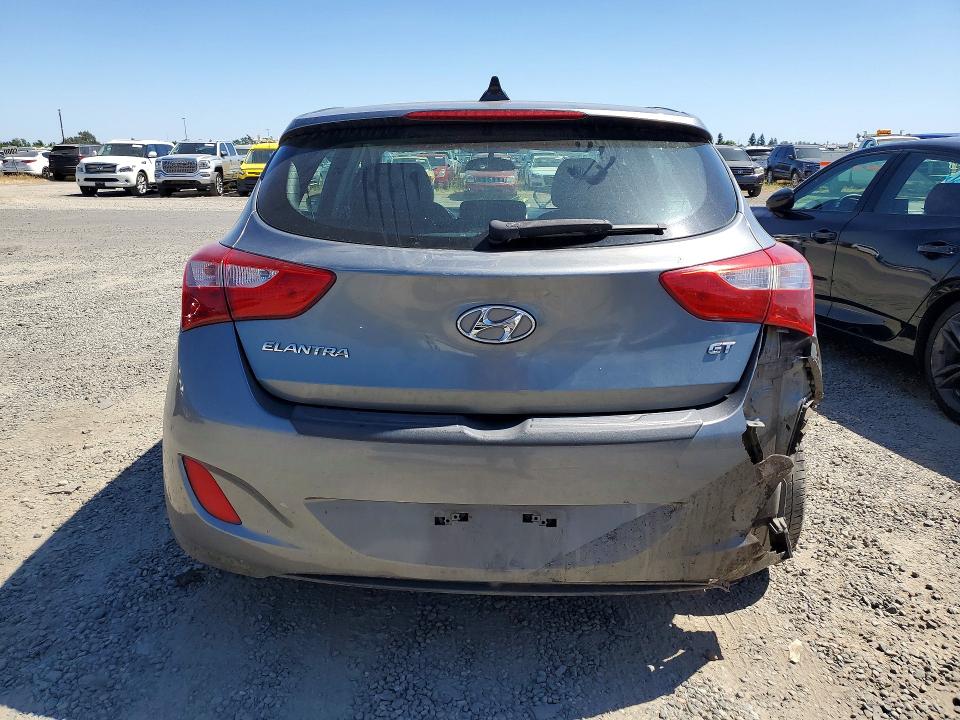 55634416 :رقم المزاد ، KMHD35LH8HU336020 vin ، 2017 Hyundai Elantra Gt مزاد بيع