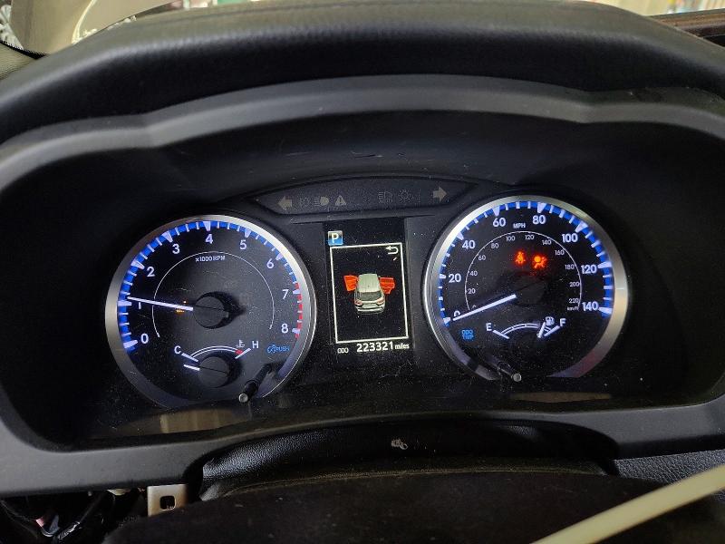 59079766 :رقم المزاد ، 5TDBZRFH3KS977777 vin ، 2019 Toyota Highlander مزاد بيع