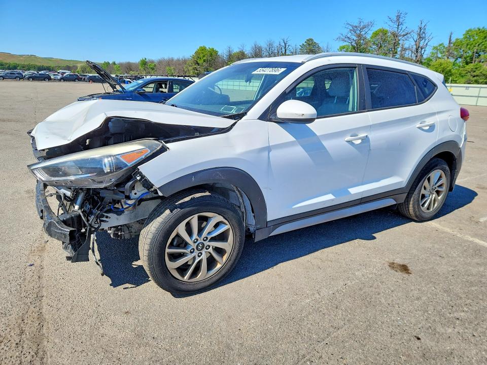 55427896 :رقم المزاد ، KM8J3CA43HU589849 vin ، 2017 Hyundai Tucson مزاد بيع