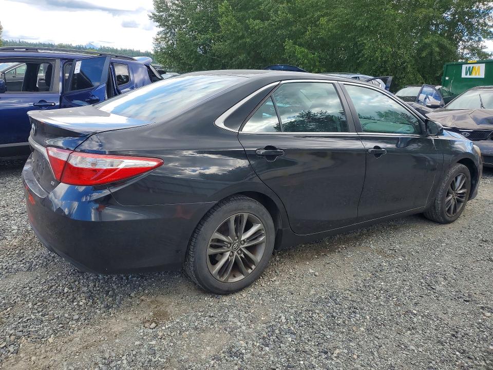 56174996 :رقم المزاد ، 4T1BF1FK2HU286066 vin ، 2017 Toyota Camry مزاد بيع