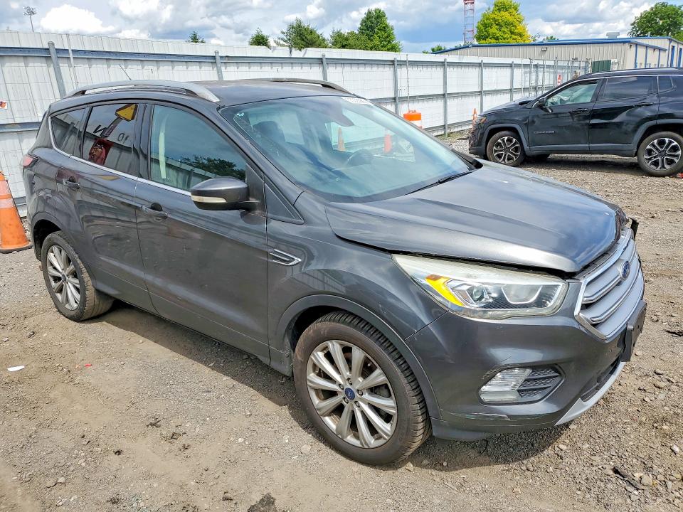 2017 Ford Escape მანქანა იყიდება აუქციონზე, vin: 1FMCU9JDXHUC97642, აუქციონის ნომერი: 55035986