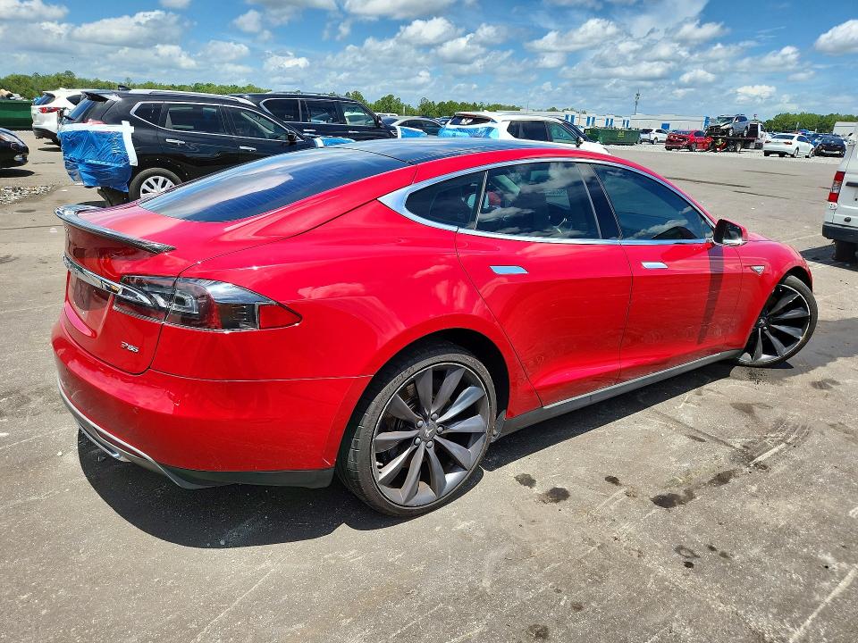 Продажа на аукционе авто 2013 Tesla Model S, vin: 5YJSA1DPXDFP26149, номер лота: 57543826