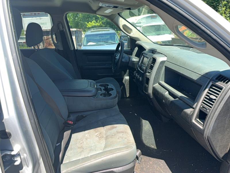 Aukcja sprzedaży 2019 Ram 1500 Classic, vin: 1C6RR7FTXKS553776, numer aukcji: 56309646
