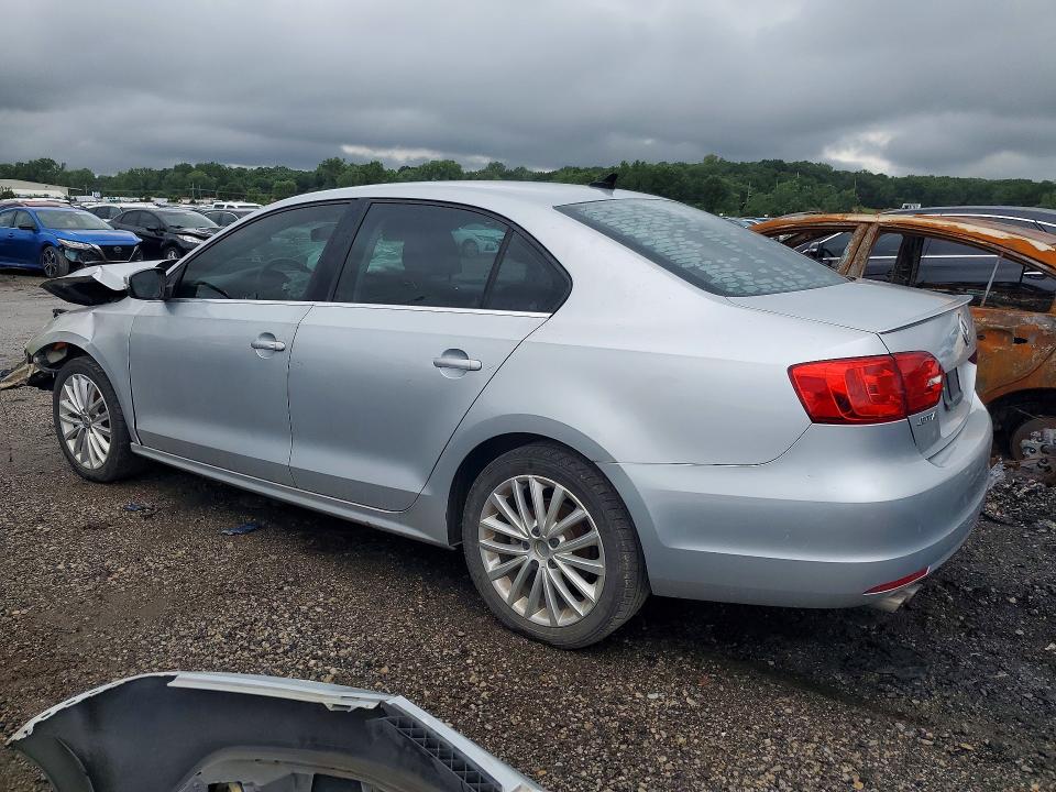 2013 Volkswagen Jetta მანქანა იყიდება აუქციონზე, vin: 3VWLL7AJXDM393042, აუქციონის ნომერი: 55173806
