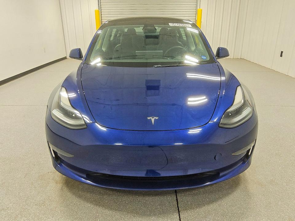 Auction sale of the 2022 Tesla Model 3, vin: 5YJ3E1EB4NF272042, lot number: 54879176