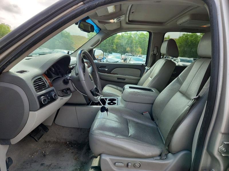 2007 Chevrolet Suburban მანქანა იყიდება აუქციონზე, vin: 3GNFK16377G104509, აუქციონის ნომერი: 58771166
