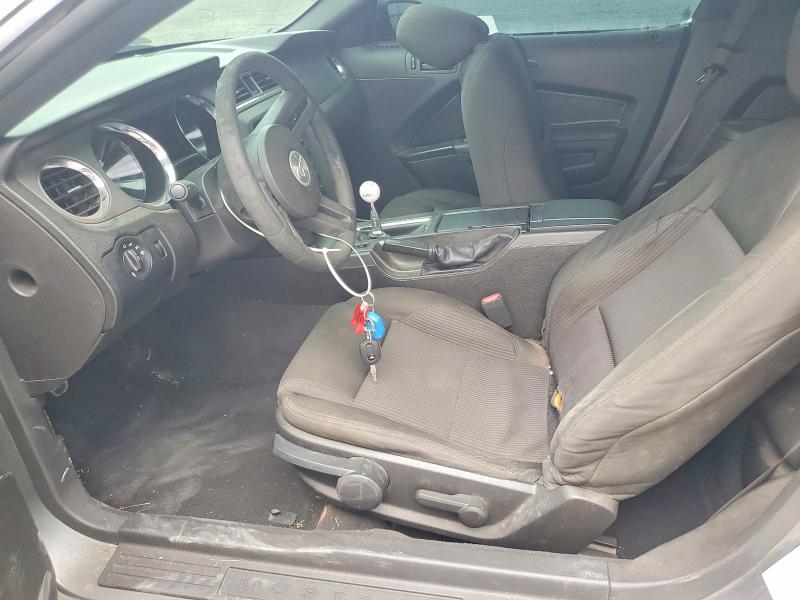 55610856 :رقم المزاد ، 1ZVBP8CH7A5152928 vin ، 2010 Ford Mustang مزاد بيع