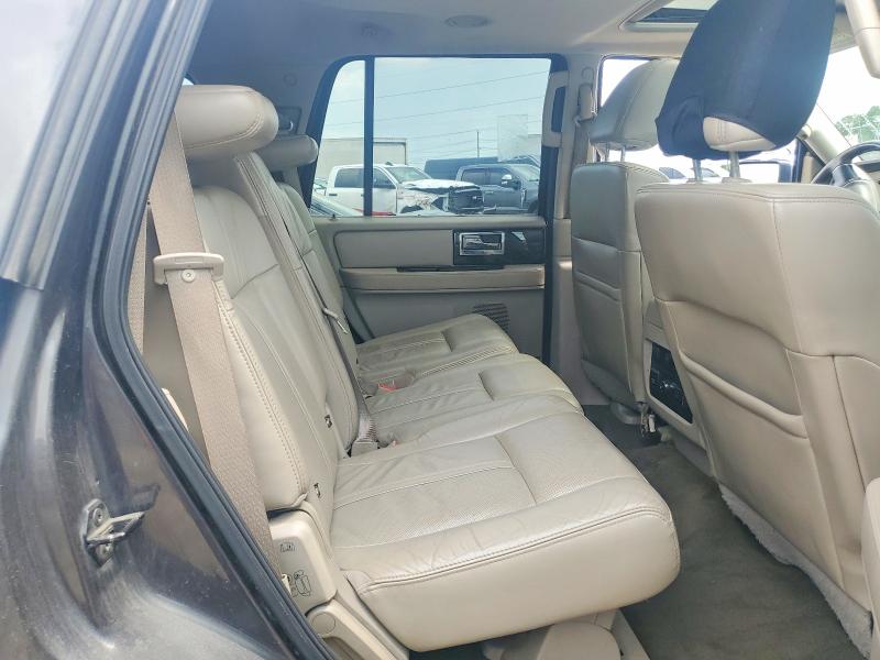 56984436 :رقم المزاد ، 5LMJJ2HT2FEJ04117 vin ، 2015 Lincoln Navigator مزاد بيع