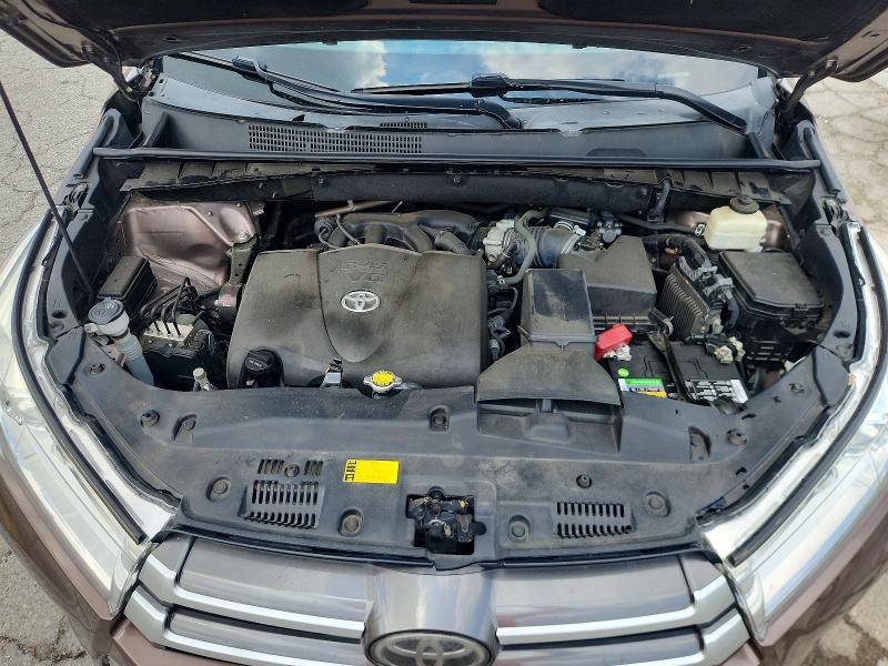 2017 Toyota Highlander მანქანა იყიდება აუქციონზე, vin: 5TDJZRFH8HS450743, აუქციონის ნომერი: 54891936