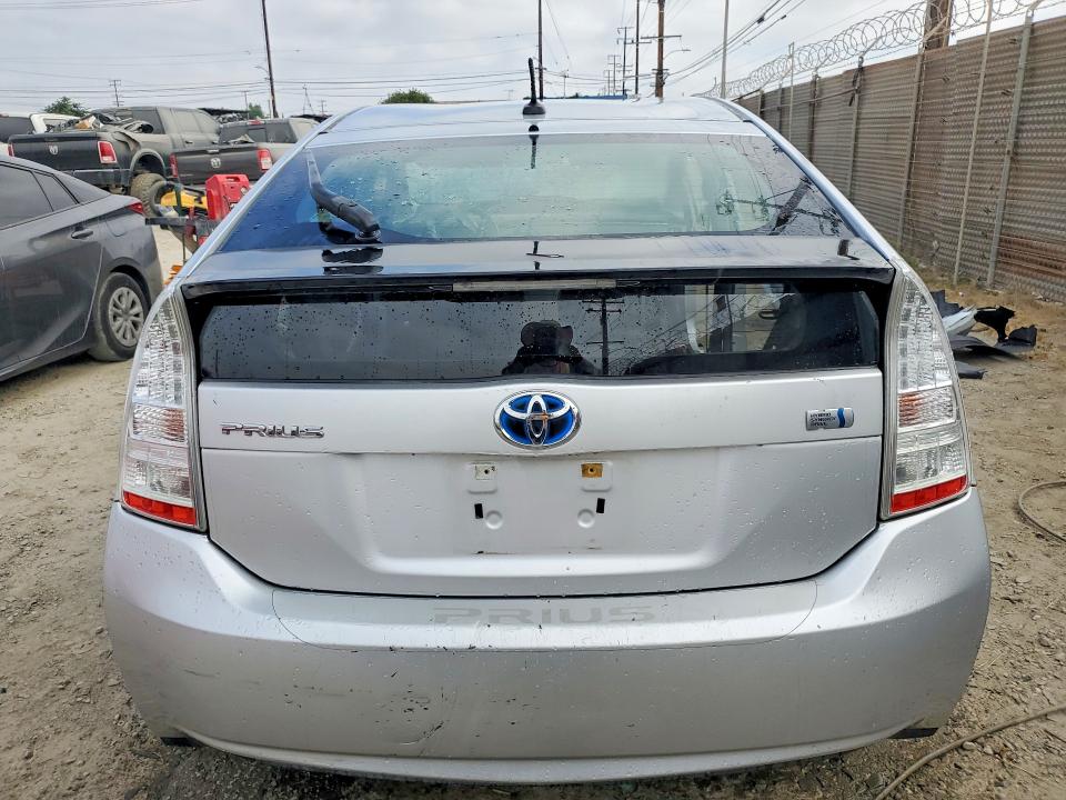 2011 Toyota Prius მანქანა იყიდება აუქციონზე, vin: JTDKN3DU2B1366824, აუქციონის ნომერი: 57086846