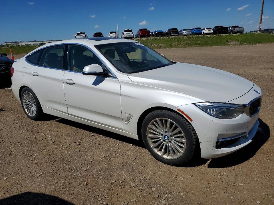 58714626 :رقم المزاد ، WBA3X5C51FD560332 vin ، 2015 Bmw 328 مزاد بيع