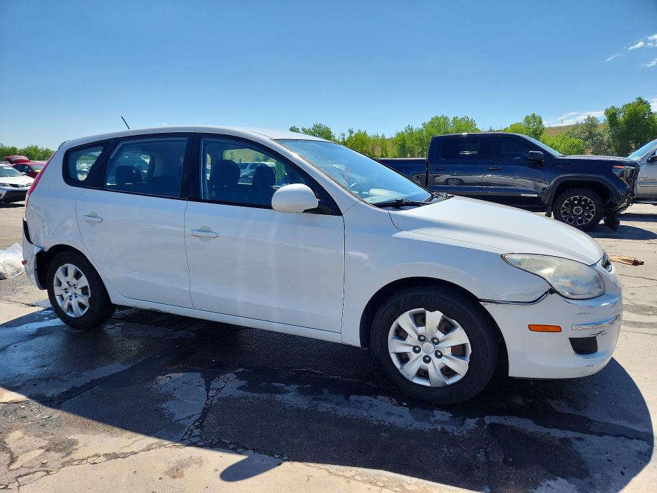 2011 Hyundai Elantra Touring მანქანა იყიდება აუქციონზე, vin: KMHDB8AEXBU090706, აუქციონის ნომერი: 56184396