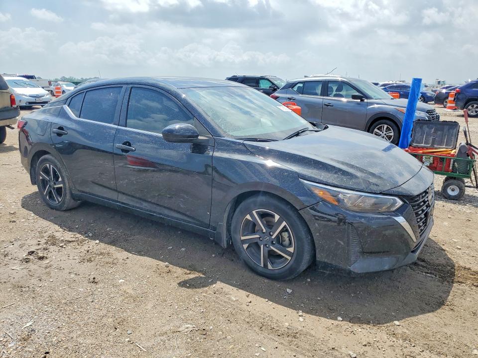 57682106 :رقم المزاد ، 3N1AB8CV4RY320996 vin ، 2024 Nissan Sentra مزاد بيع
