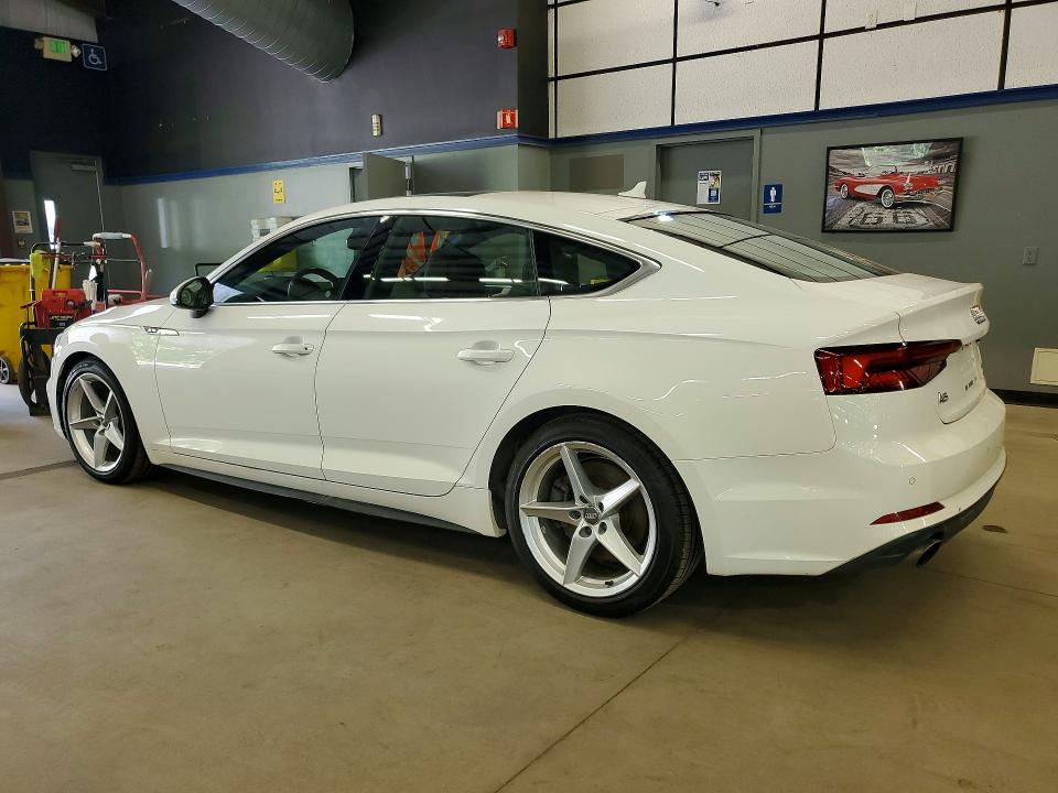 Продаж на аукціоні авто 2019 Audi A5, vin: WAUENCF54KA024940, номер лоту: 57462786